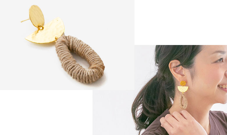 天然素材の麻がシンプルコーデにアジアンな雰囲気をプラスします。