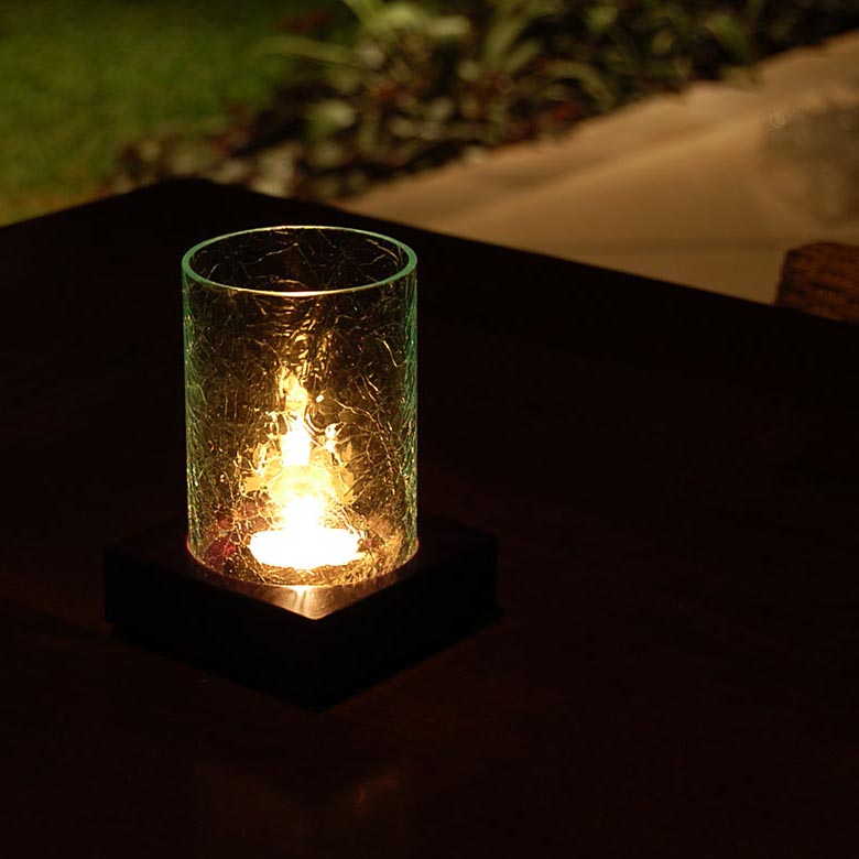 オブジェとしてお部屋に置いてもアクセントとして活躍してくれるアイテムです。