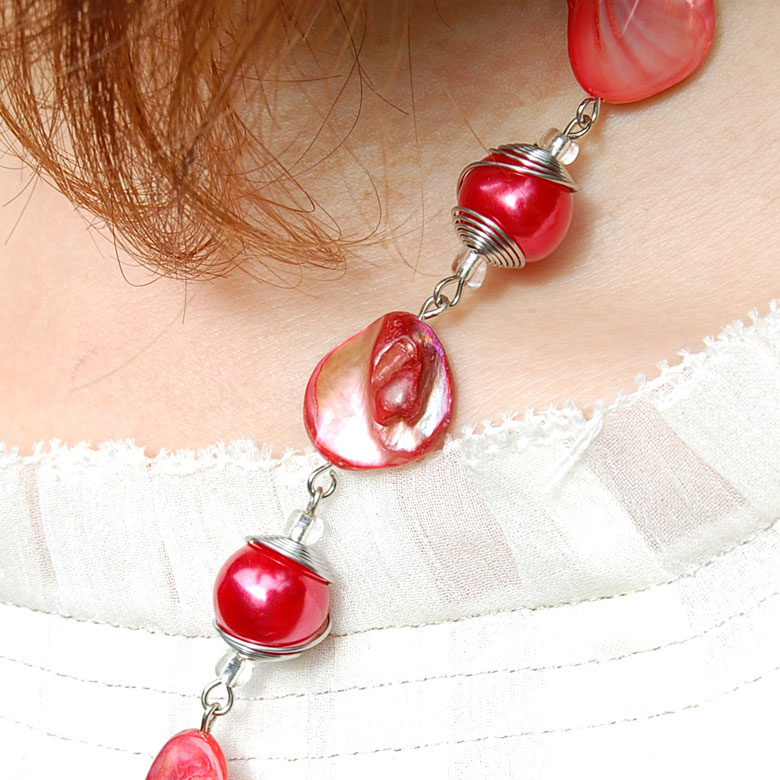 キラキラと輝く天然シェル