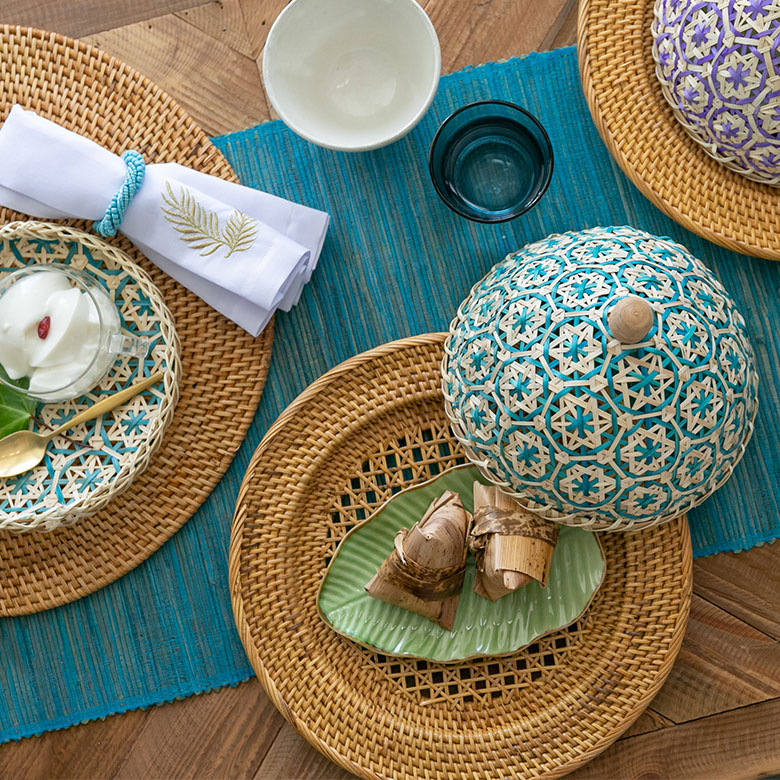 竹でできたフードカバー