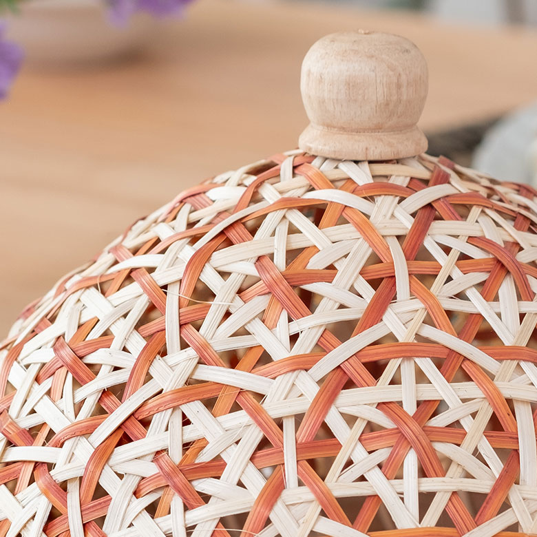 均等で美しい網目模様