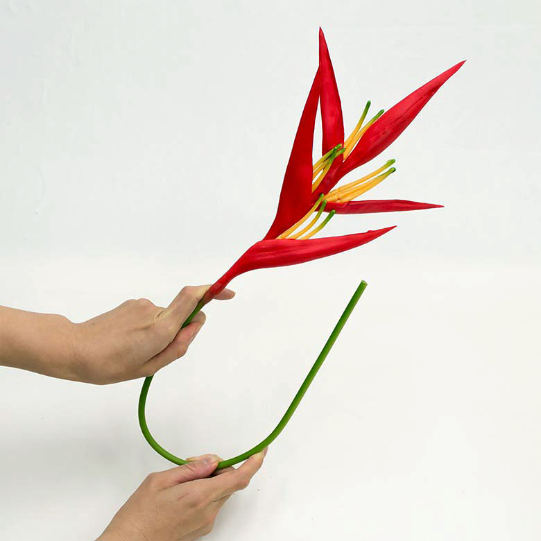 茎部分は固い針金を使用。