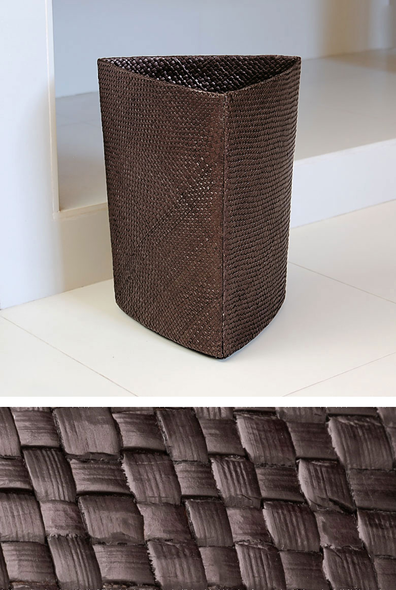 パンダンで編まれたダストボックス