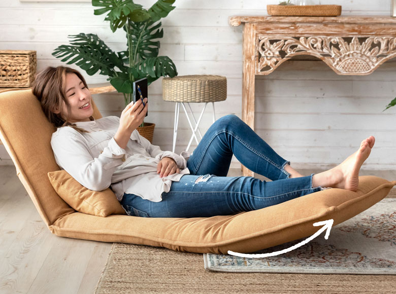 足側も14段階で角度調節できる