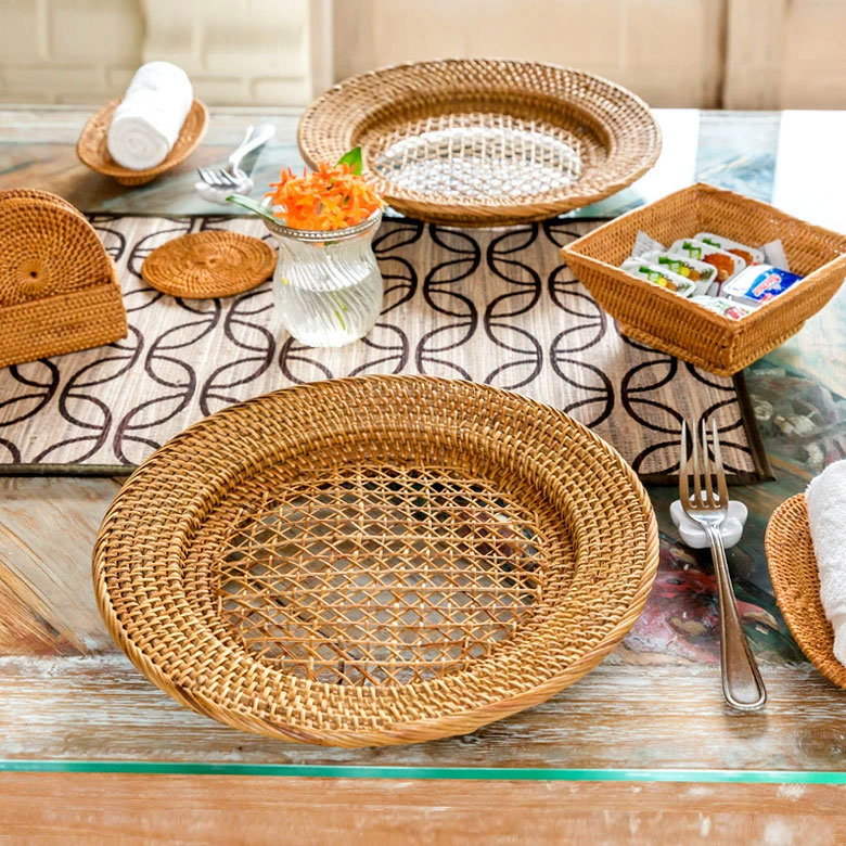 グレイッシュホワイトカラー