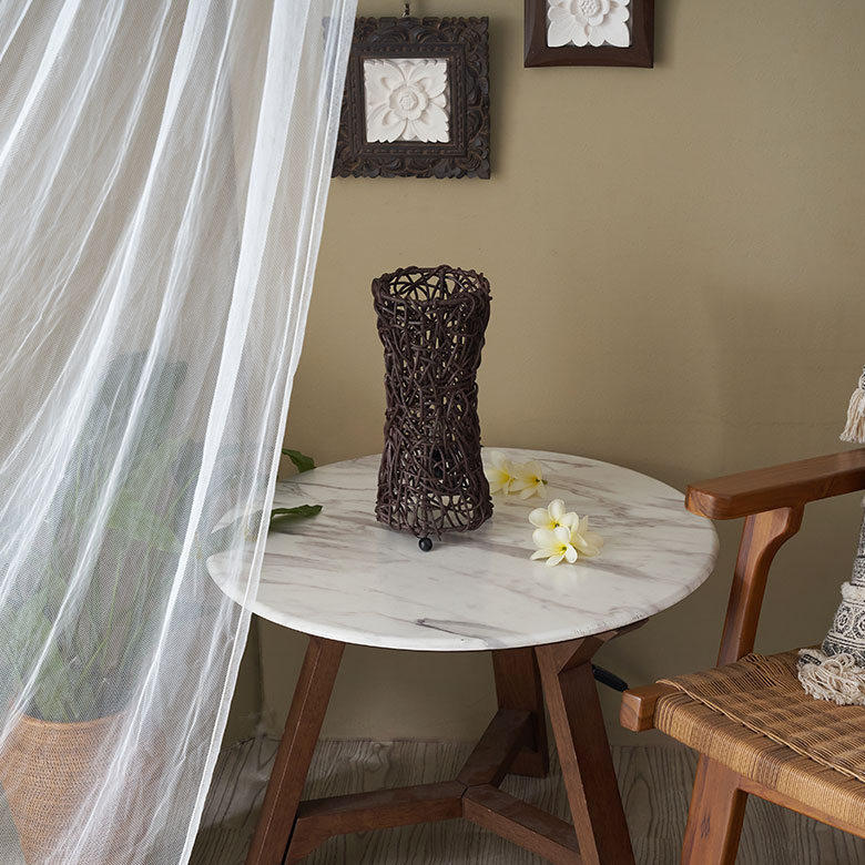 くびれのあるデザイン