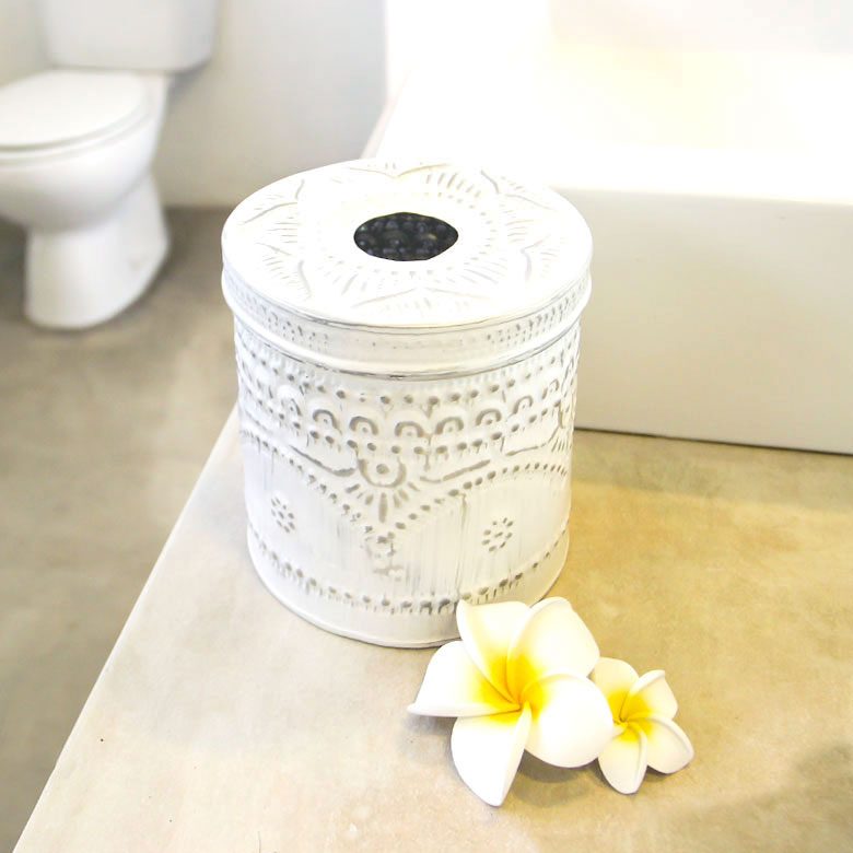 アルミのトイレットペーパーケース[ ホワイト ]