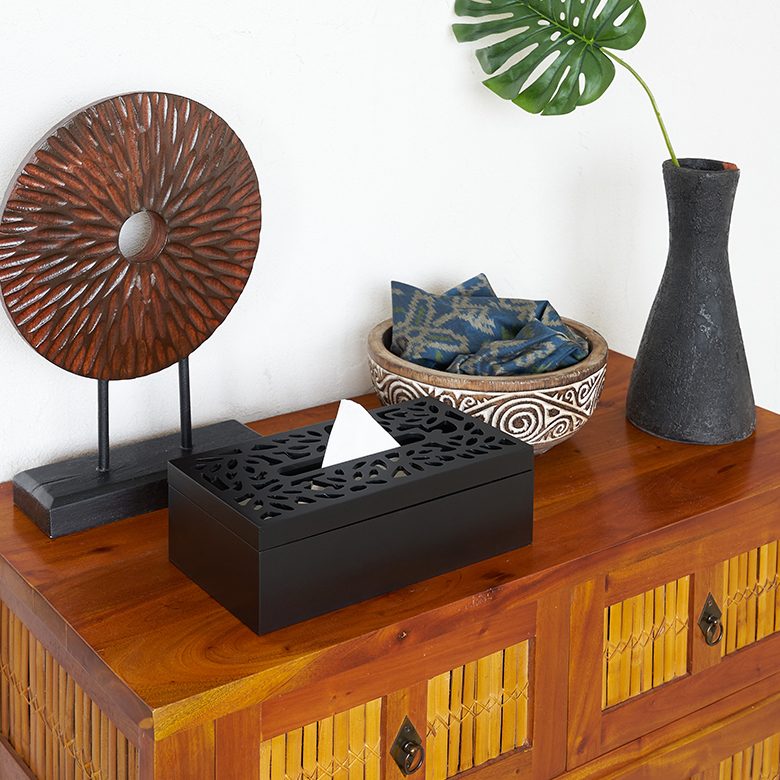 幅広いインテリアに馴染む