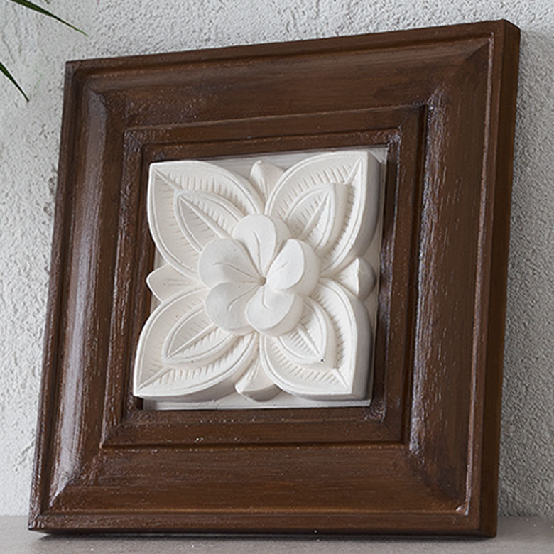 レリーフサイズ感