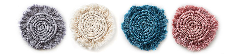 少し大きめなのでリビング、キッチン、ダイニング、玄関など、家中で使えます。