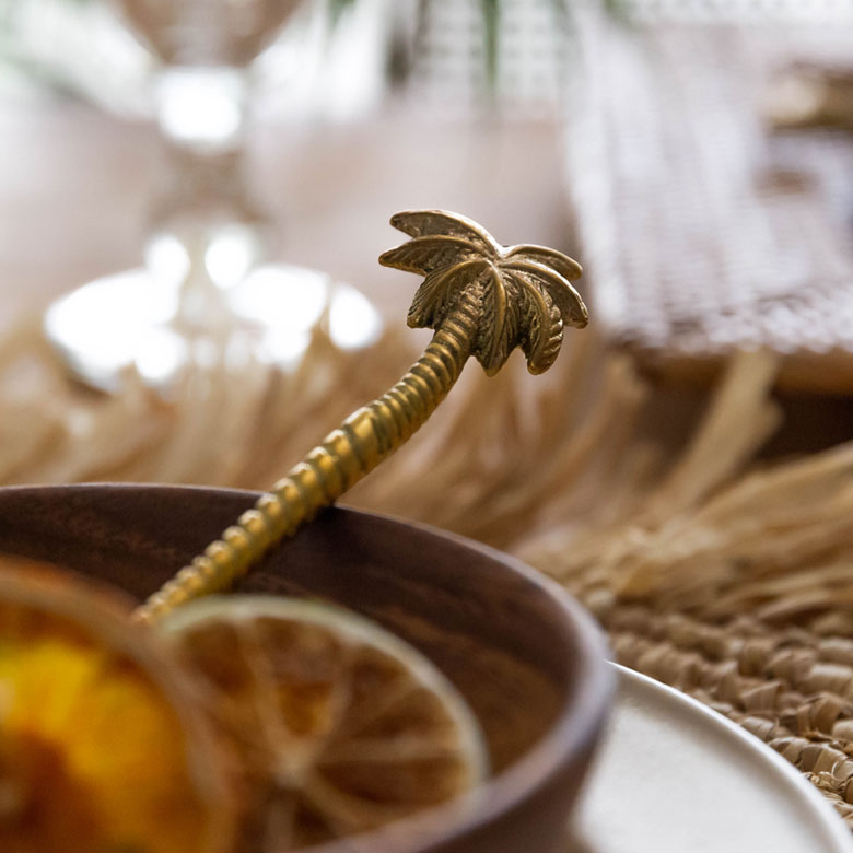 ティータイムにも使える、真鍮フォーク。