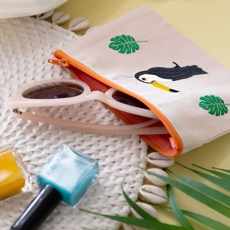 コスメや小物入れにぴったり