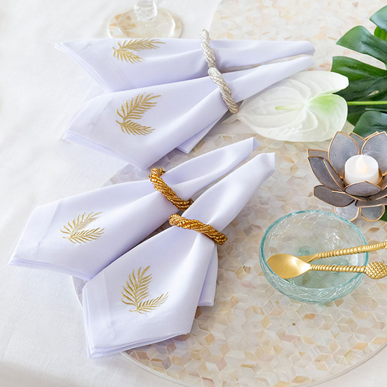 ブライダル小物にアレンジ