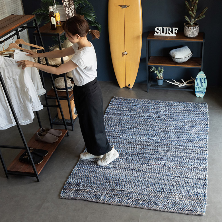 ヘンプを編み込んだデニムラグ