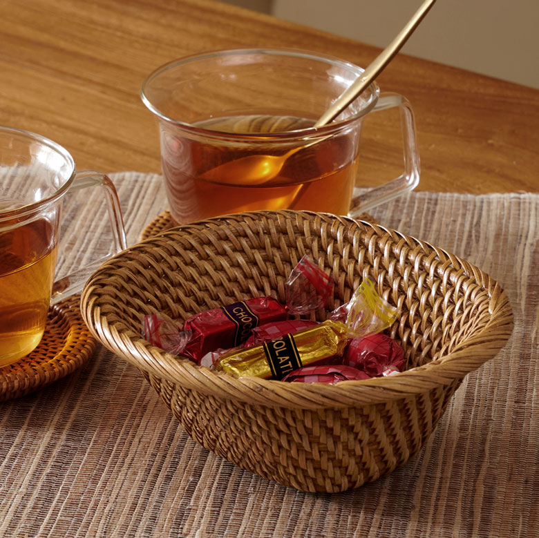 ティータイムのお菓子入れにも最適