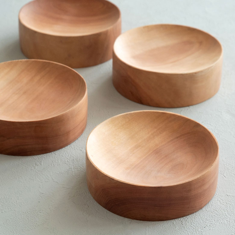 1つ1つハンドメイドで作られました