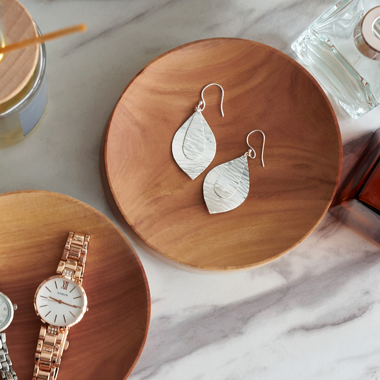 小物にも傷をつけにくい