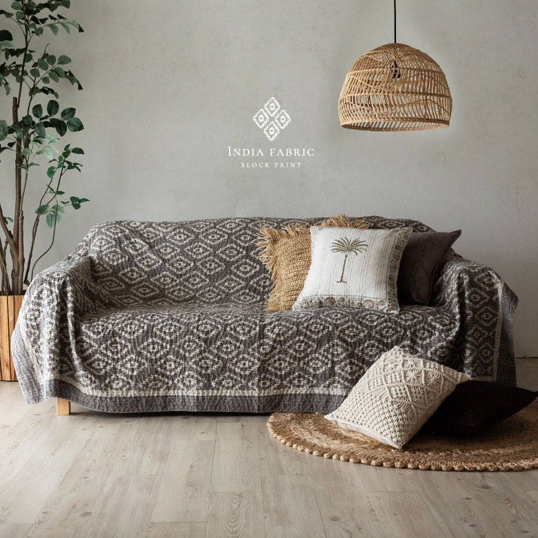 一緒に使いたいクッションカバー。