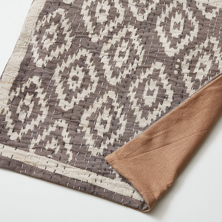 洗えるクッションカバー