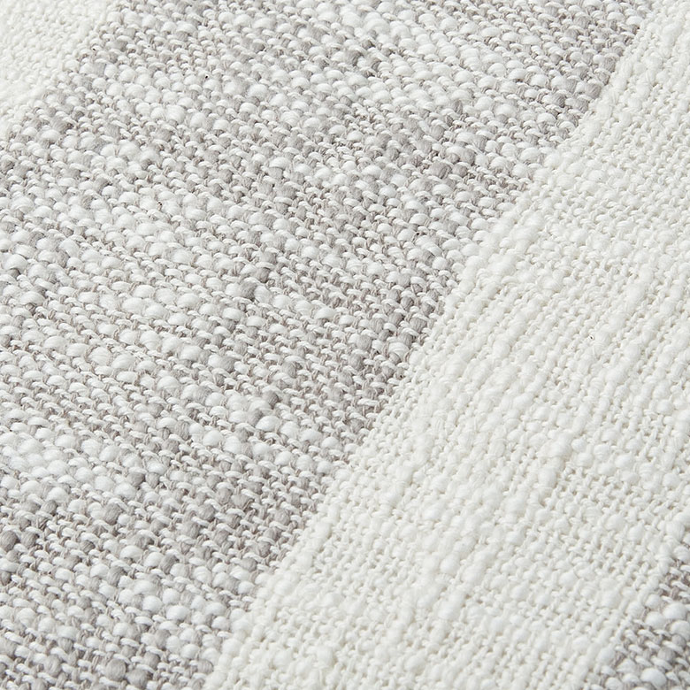 柔らかく肌触りの良い生地