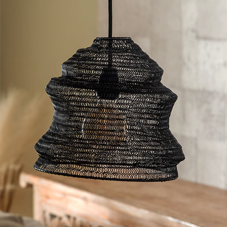 抜け感のある透かし編み