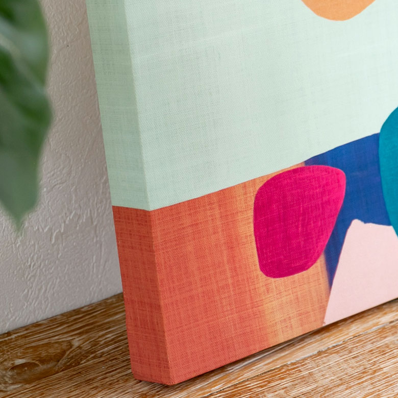 手書きのようなプリントアート。