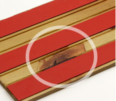 裏面に塗料のたまり