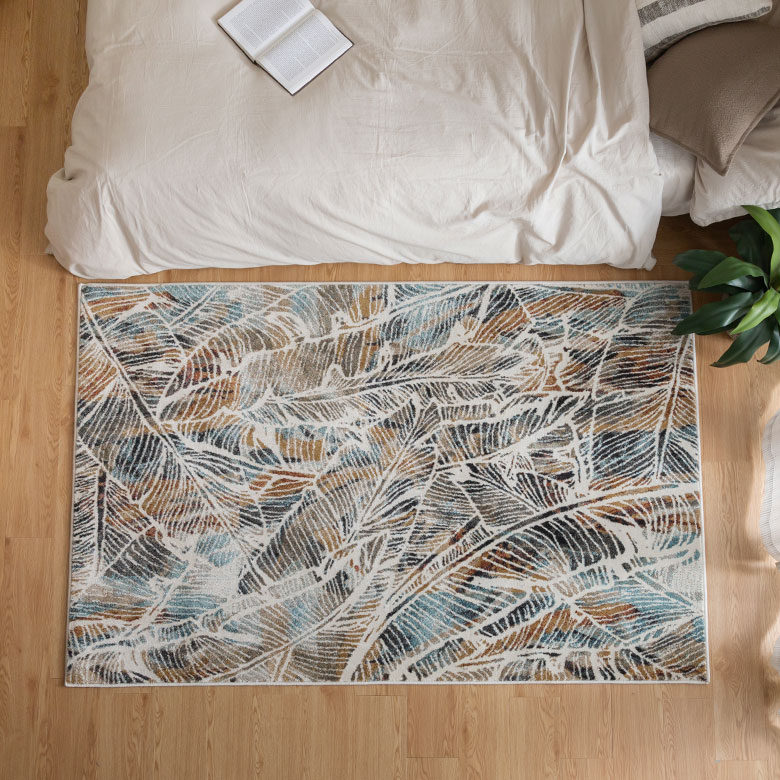 プリント品などでは出せない味わいと、ヴィンテージのような風合い