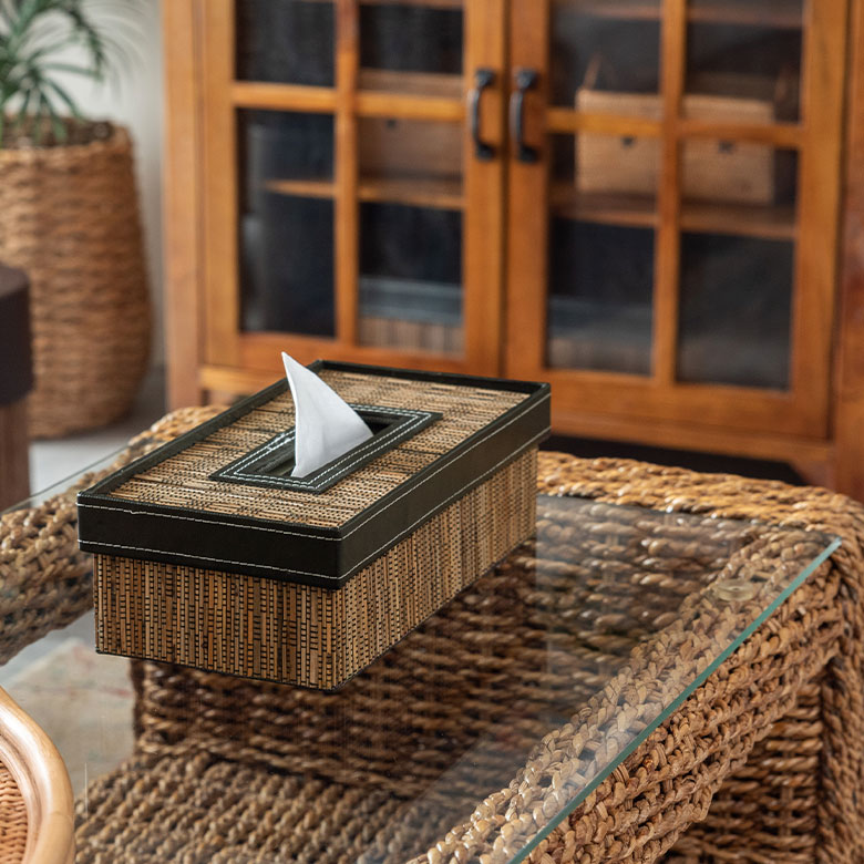 パームリディを編みこんだティッシュケース