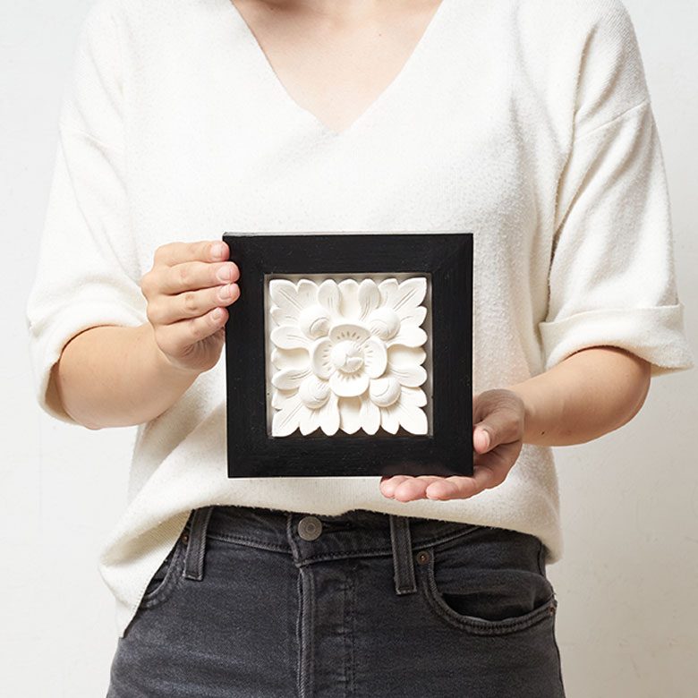 手に持つとこれくらいの大きさ