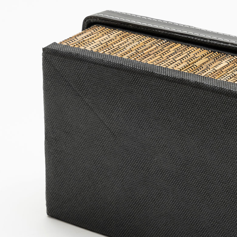 ティッシュケース底面