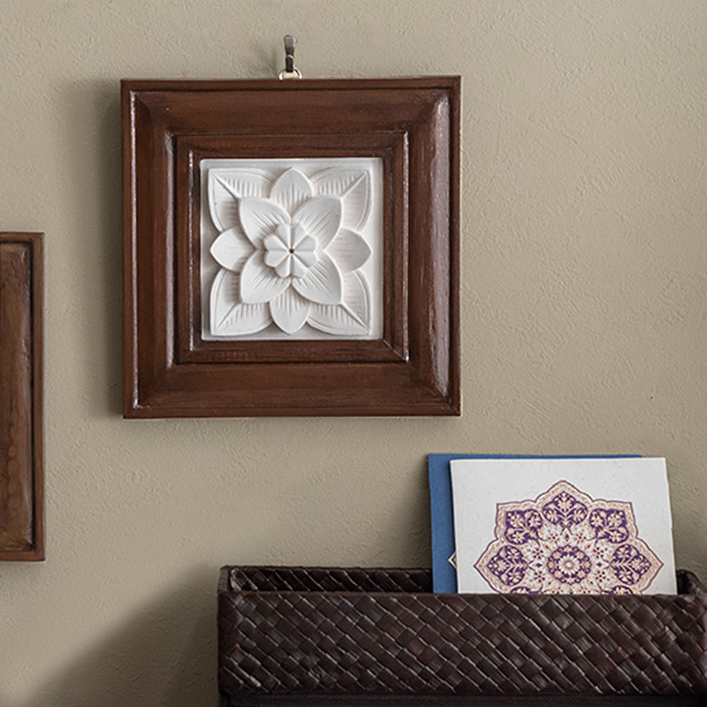 立体感のあるレリーフ