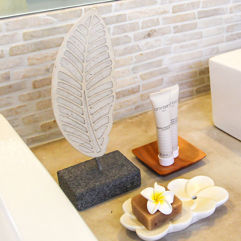 バナナリーフのオブジェ