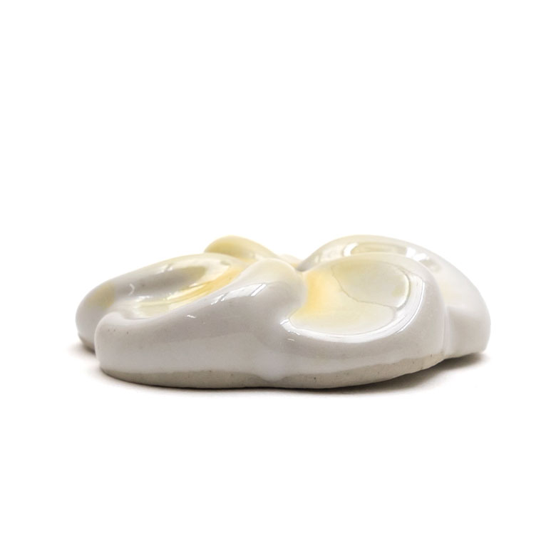 お香立て横から