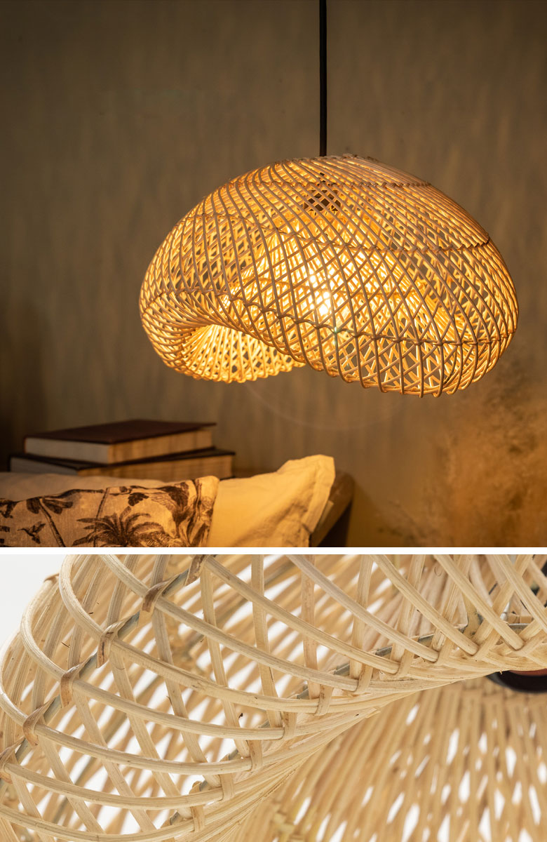 ふわりと浮かぶ雲のようなラタンのランプシェード