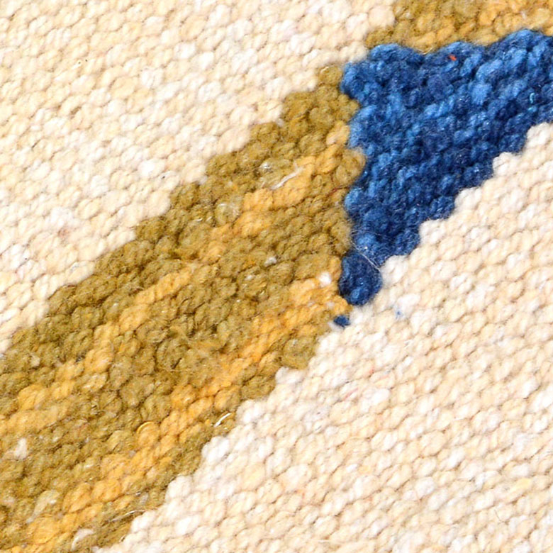 落ち着いたカラーとデザイン