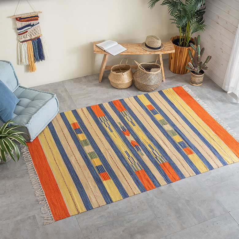 ヴィンテージ風。コットン。キリム柄。