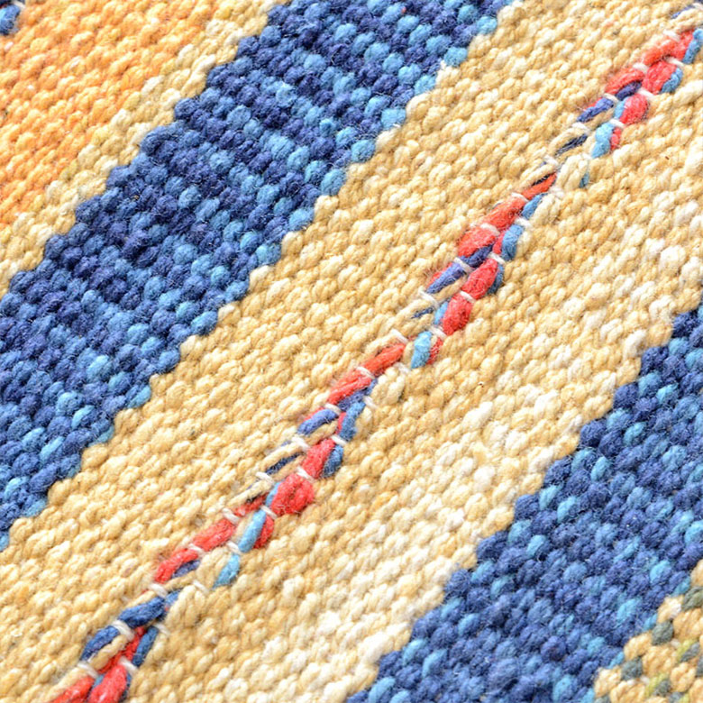 落ち着いたカラーとデザイン