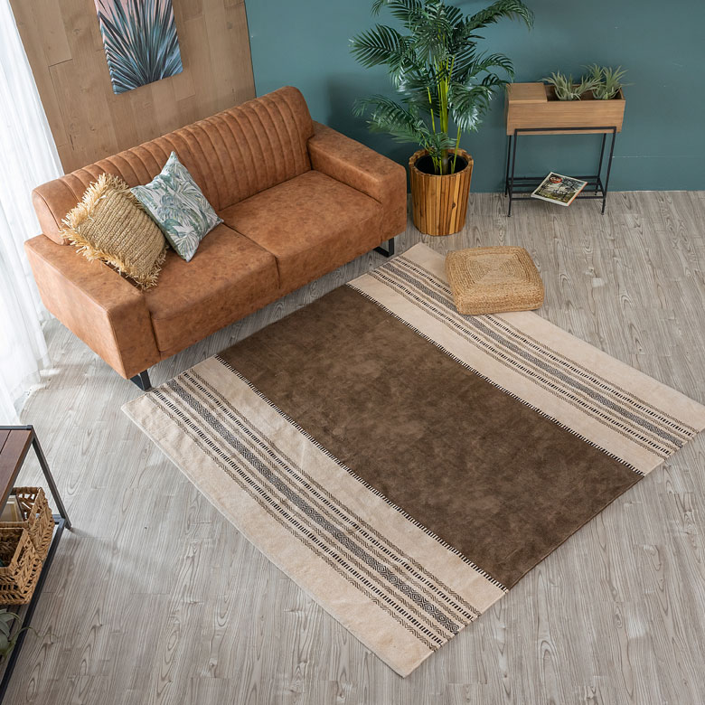 ヴィンテージ風。コットン。キリム柄。