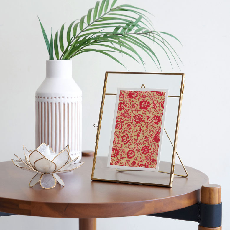 写真立てに入れて飾るのもおすすめ