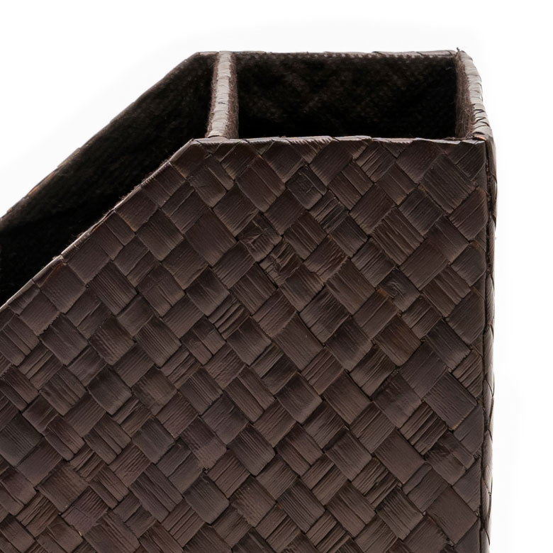 レザーのような高級感あるパンダン製