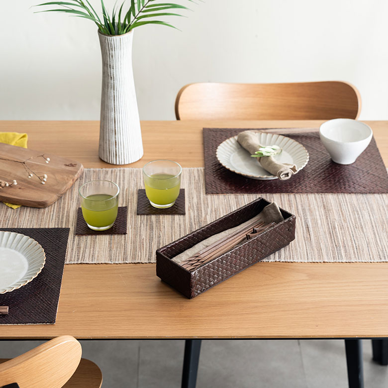 ペンケースや小物入れ、カトラリーケースとしてもおすすめ