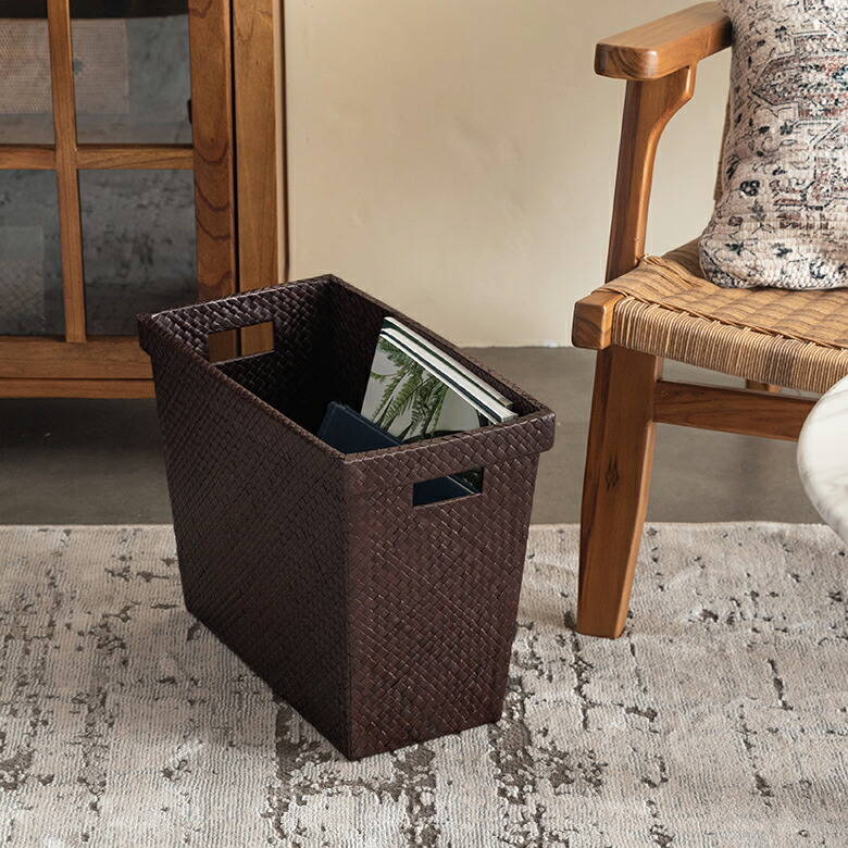 高級感のあるパンダンのブックスタンド マガジンスタンド