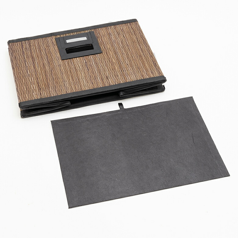 コンパクトに折り畳みが可能