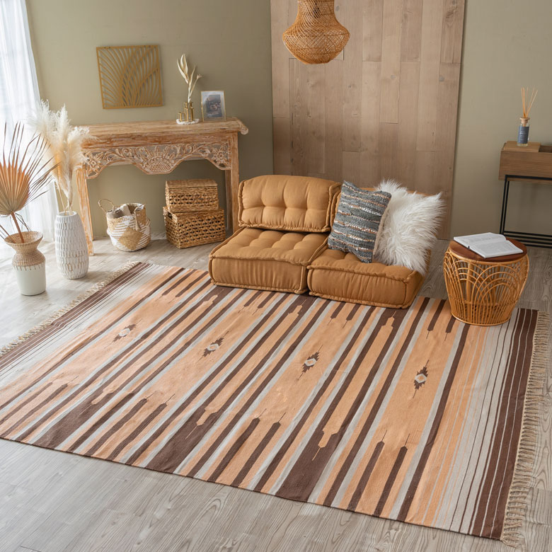 ヴィンテージ風。コットン。キリム柄。