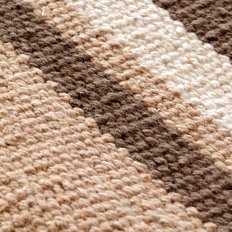 落ち着いたカラーとデザイン