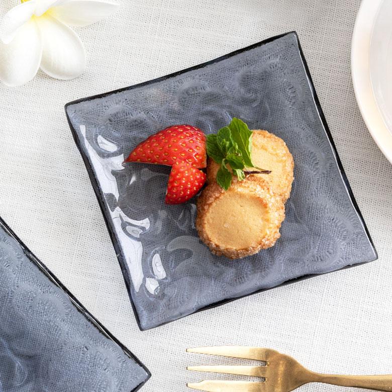 光の当たり方で変わる表情