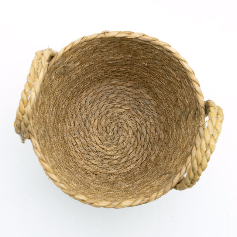 底まで美しい編み目。