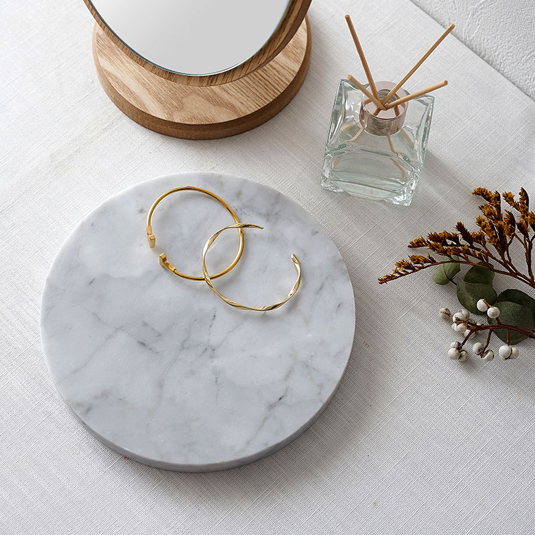 スタンドを取り外せばより一層映えます