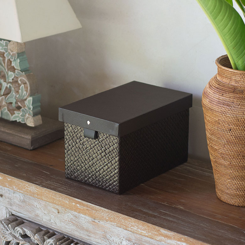 天然素材ならではの質感は和室にもおすすめ